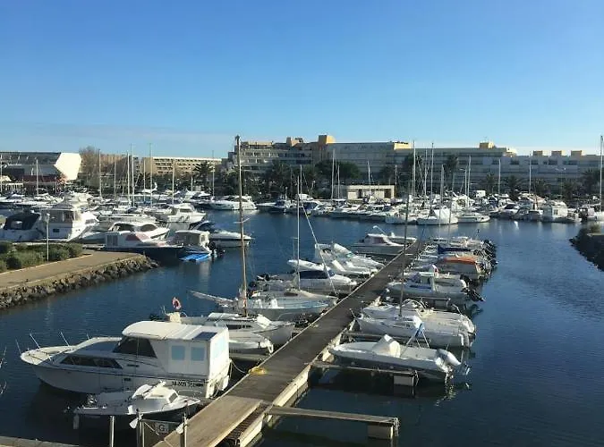 Naturiste Cap D'agde Port Venus 113 *